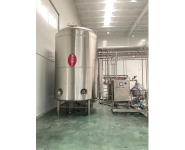 大型精酿啤酒设备厂家 啤酒厂啤酒设备年产10吨啤酒设备